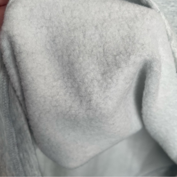 Madewell MWL Superbrushed Easygoing Sweatshirt Comfy Cozy in Icy Heather Gray M - Picture 9 of 13